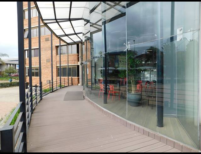 500M² OFFICE TO LET IN FERNDALE